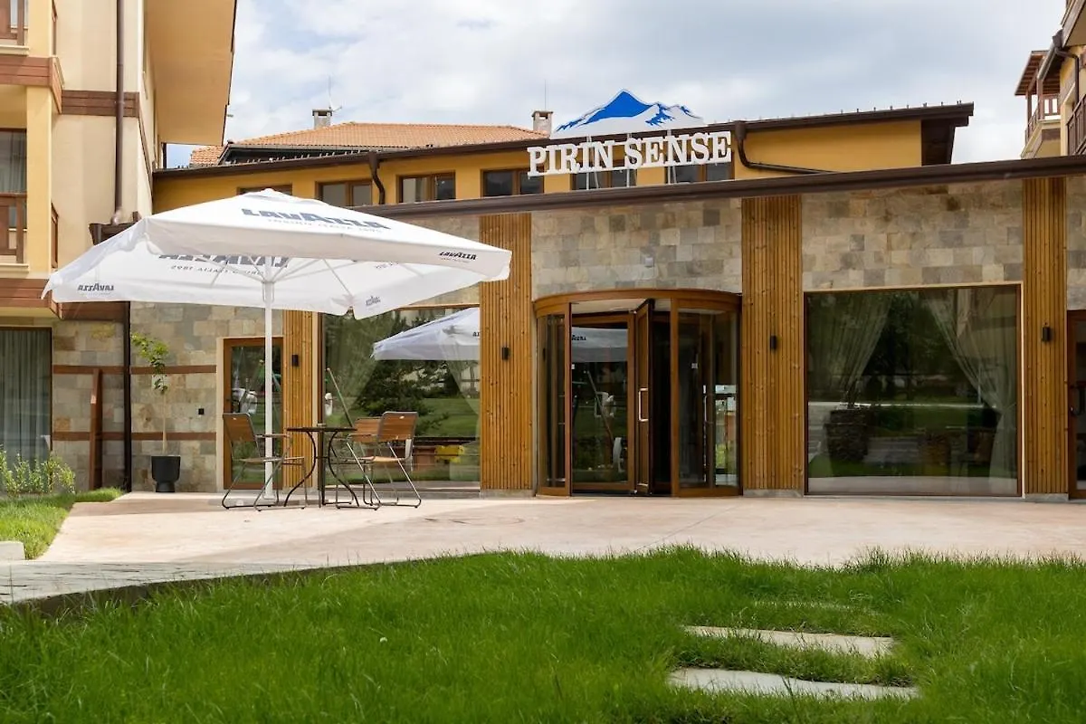 Pirin Sense Family Apartment - Spa - Free Parking - Bbq Bansko Bulgaria