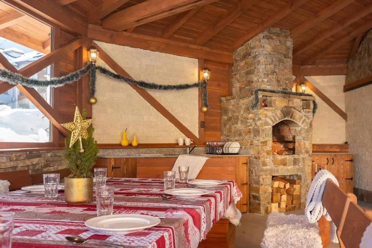 Pirin Sense Family Apartment - Spa - Free Parking - Bbq Bansko 0*,